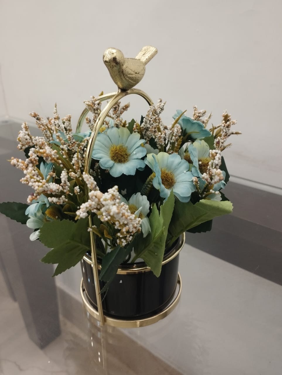 Table Top Flower Sparrow Vase - Image 7