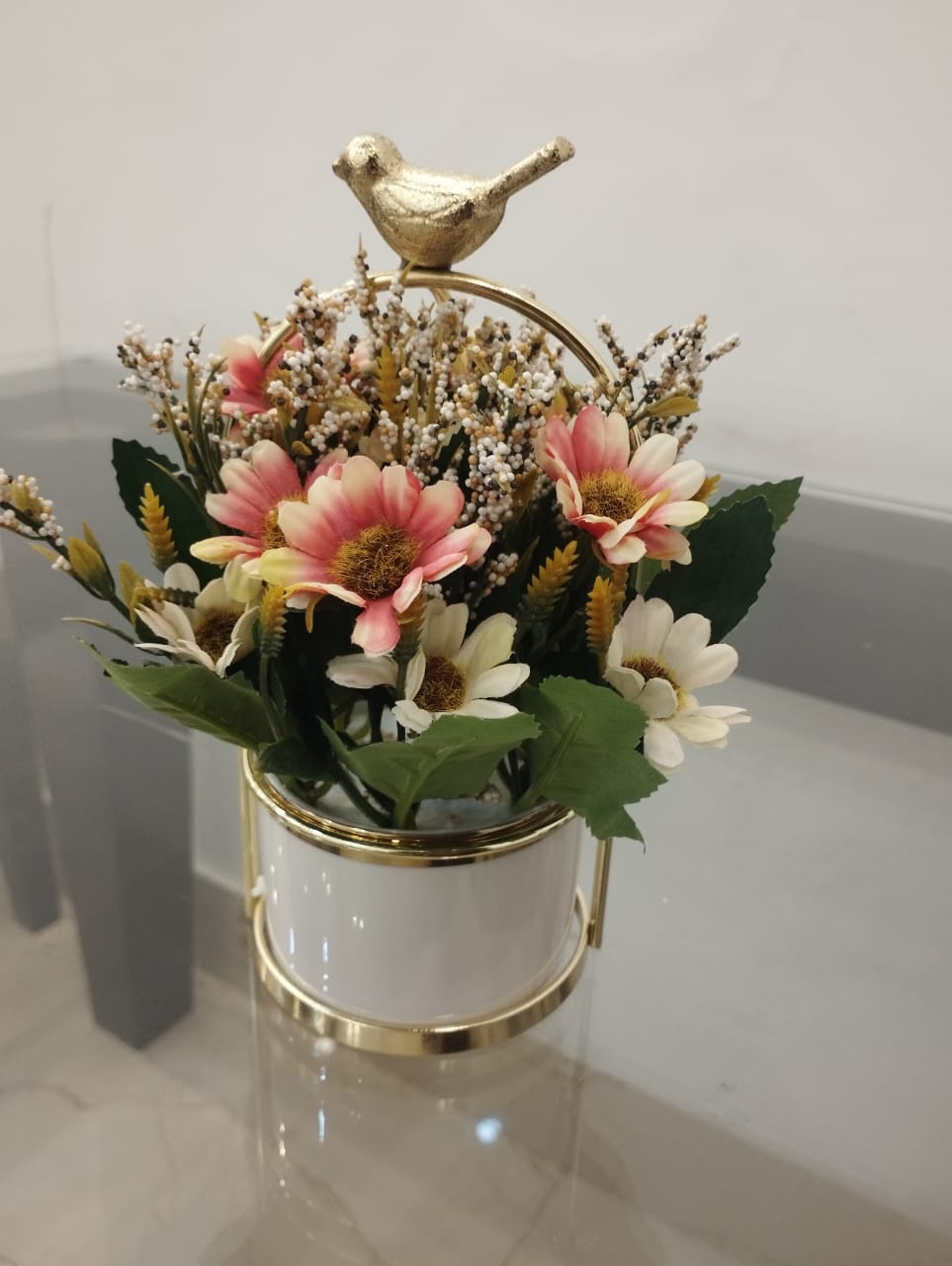 Table Top Flower Sparrow Vase