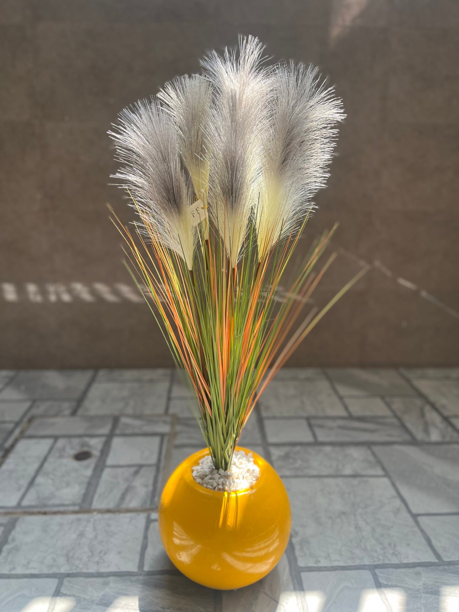 Golden Glow Pampas Vase with gray shade - Image 2