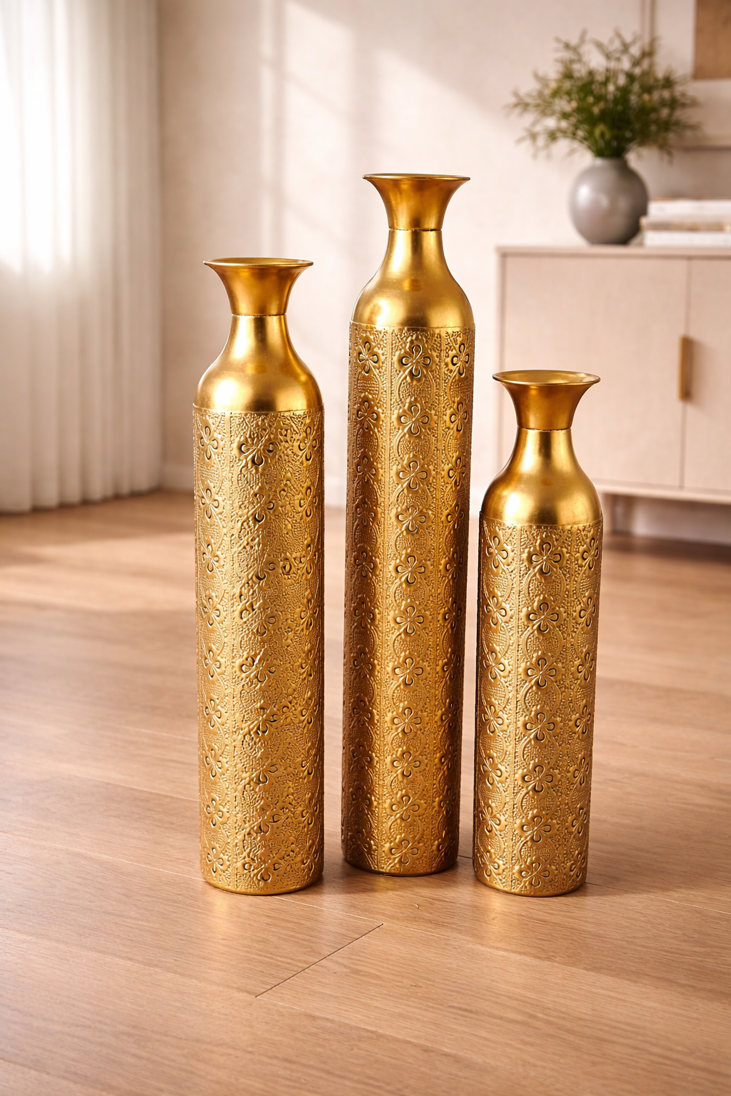 Luxury Golden Decorative Floor Vase Set (3 Pieces)