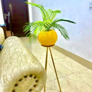 Amber Orb Palm Stand